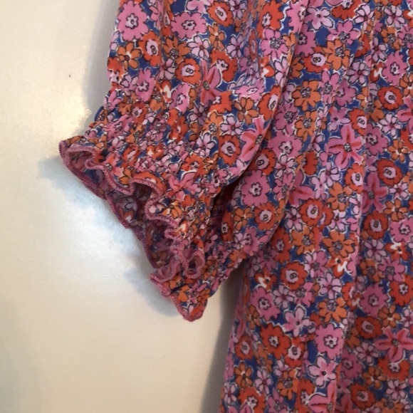 Sanctuary Blouse short sleeves pink orange purple floral Size L. NWOT - Picture 3 of 7
